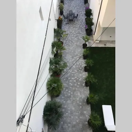 Rare Petit Cocon F1 Calme Possibilite Jacuzzi Hammam En Sus Apartman *