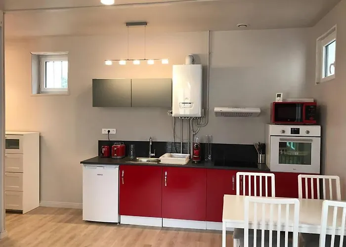 Rare Petit Cocon F1 Calme Possibilité Jacuzzi Hammam En Sus Appartement Chamalières